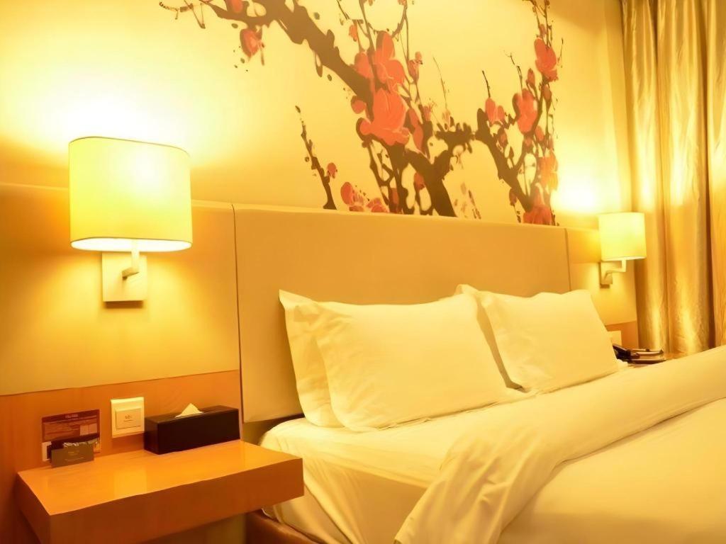 Metropolo Hotel Wuchuang Jiangtan Jiyuqiao Metro Station Wuhan Luaran gambar